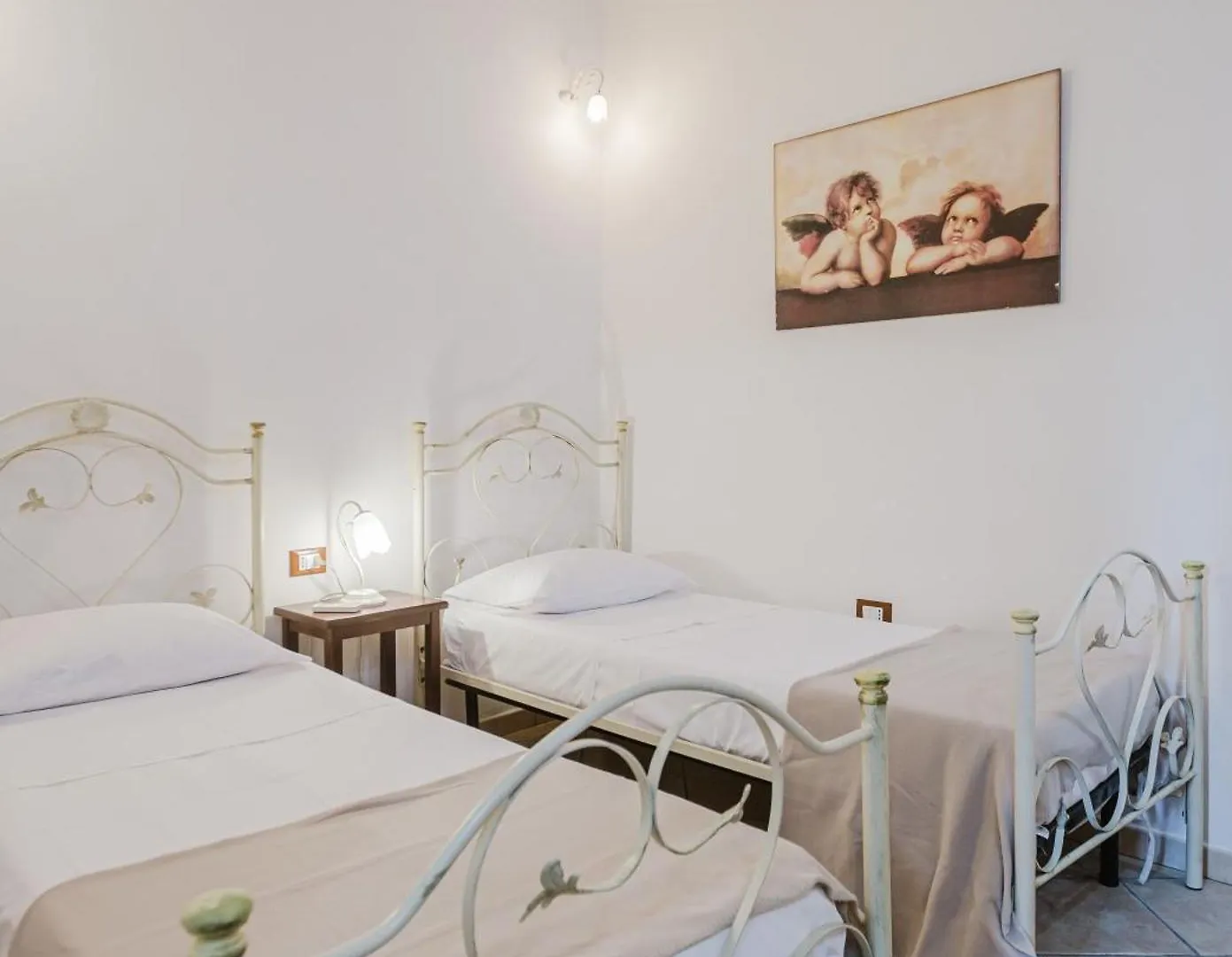 Casa Liberta 32 Villa Marsala 0*,  Italien